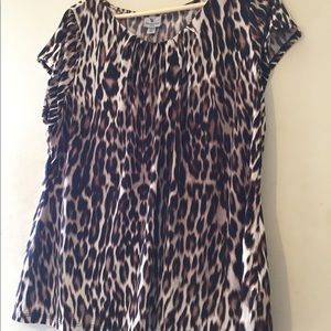 Brand new 2xl worthington leopard shirt